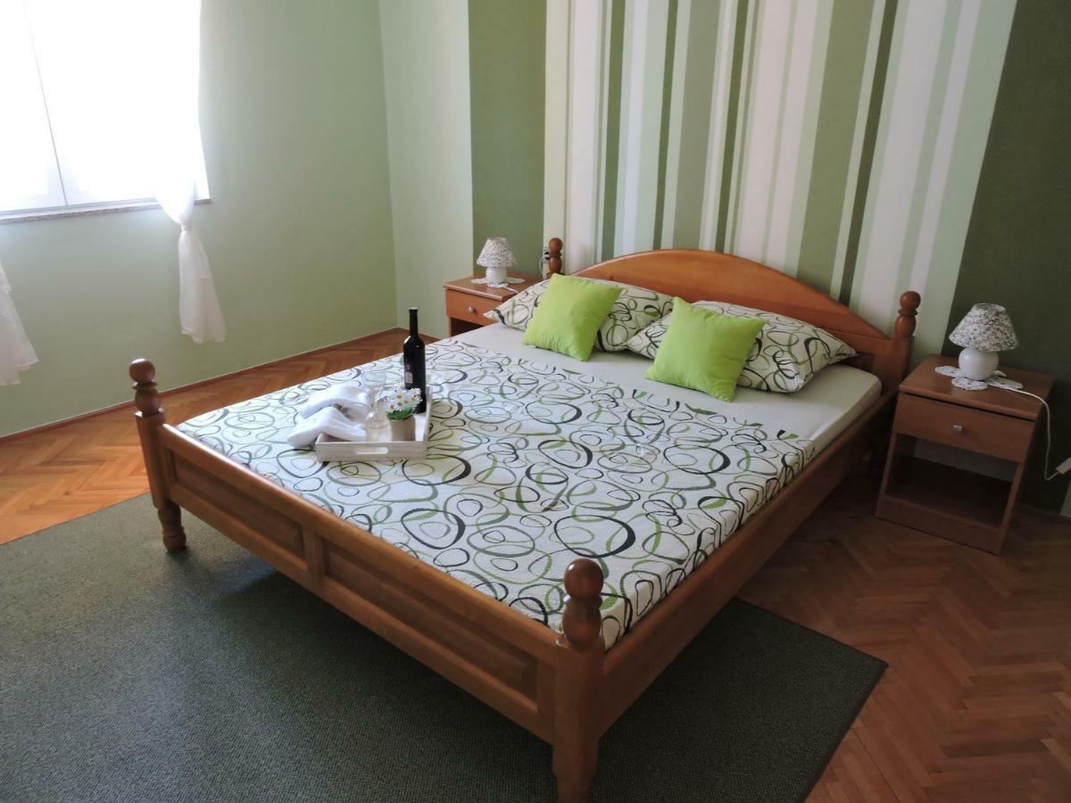 Apartments Perla Biograd Na Moru Exterior photo