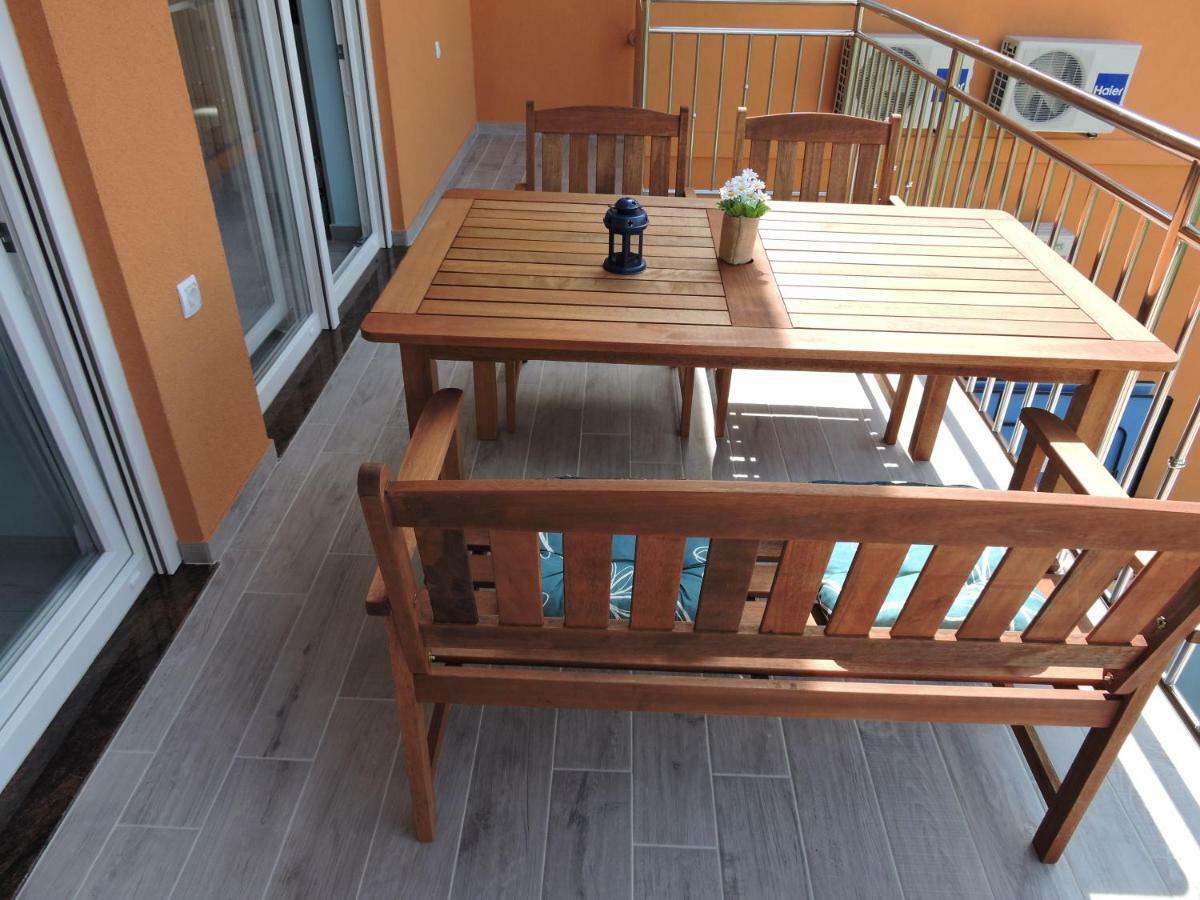 Apartments Perla Biograd Na Moru Exterior photo